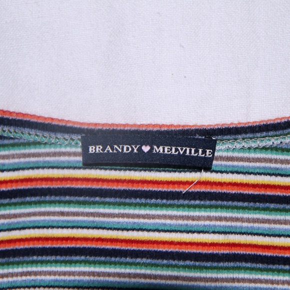 Brandy Melville Tank - Picture 2 of 2